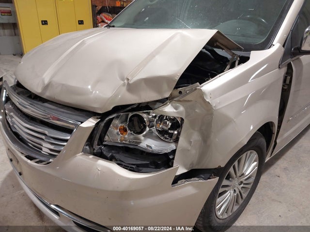2C4RC1CG1ER107472 Chrysler Town & Country Touring-l