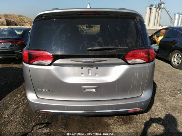 2C4RC1EG9JR236258 Chrysler Pacifica Touring L Plus