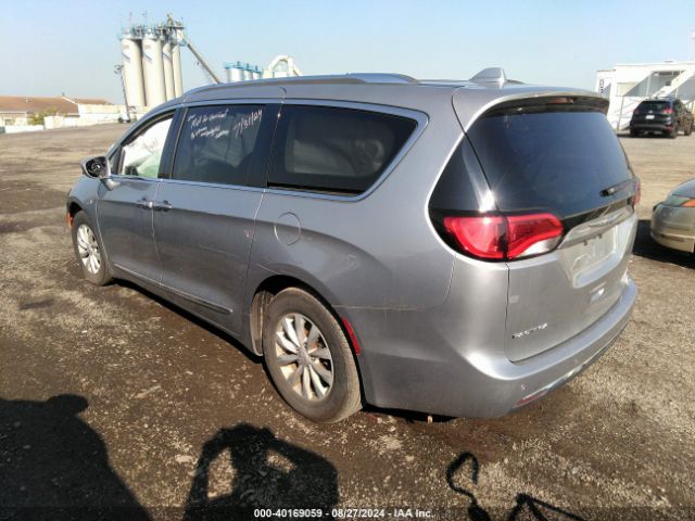 2C4RC1EG9JR236258 Chrysler Pacifica Touring L Plus