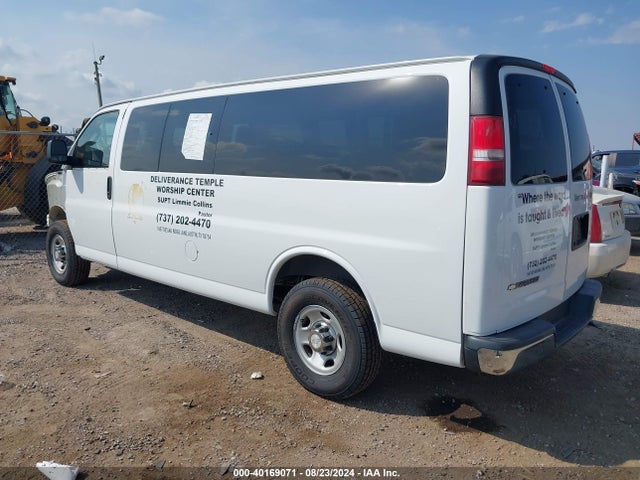 Chevrolet Express 3500 Lt 2017 1GAZGPFG2H1257546 Image 3