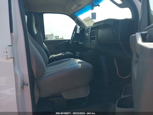 Chevrolet Express 3500 Lt 2017 1GAZGPFG2H1257546 Image 5