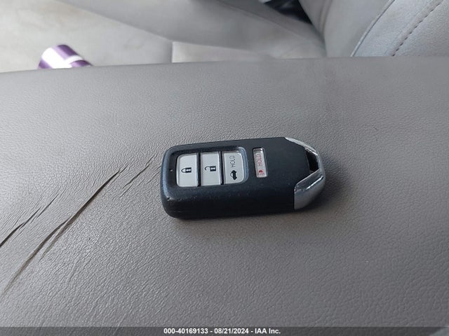 Honda ACCORD LX 2018 1HGCV1F10JA020699 Image 11