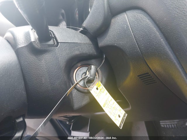 2004 MITSUBISHI OUTLANDER JA4LZ41F64U034286 Photo 10