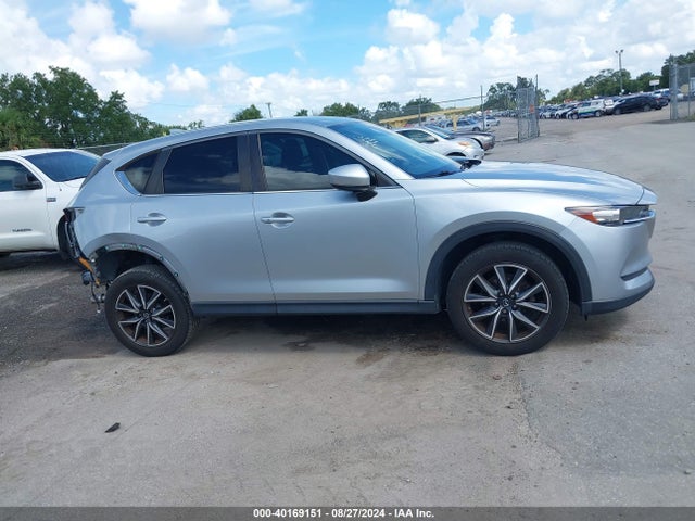 Mazda Cx-5 Touring 2018 JM3KFACM3J0350727 Image 13