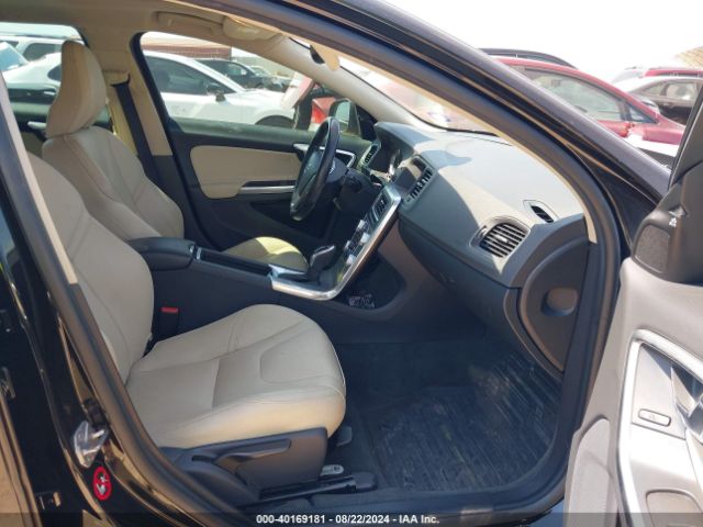 YV126MFL4J2451514 Volvo S60 T5 Dynamic