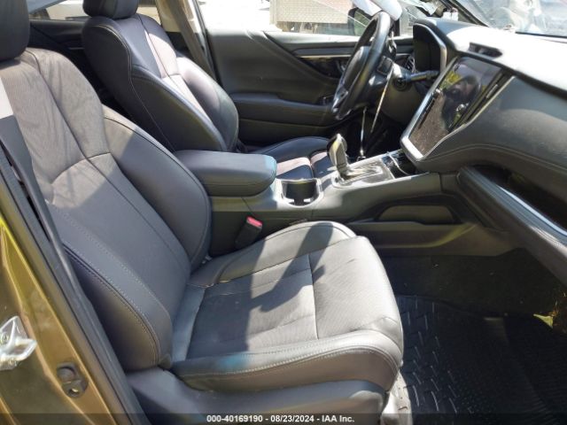 4S4BTANC3N3170802 Subaru Outback Limited