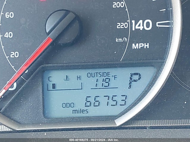 Toyota RAV4 LE 2015 JTMZFREVXFJ047019 Image 7