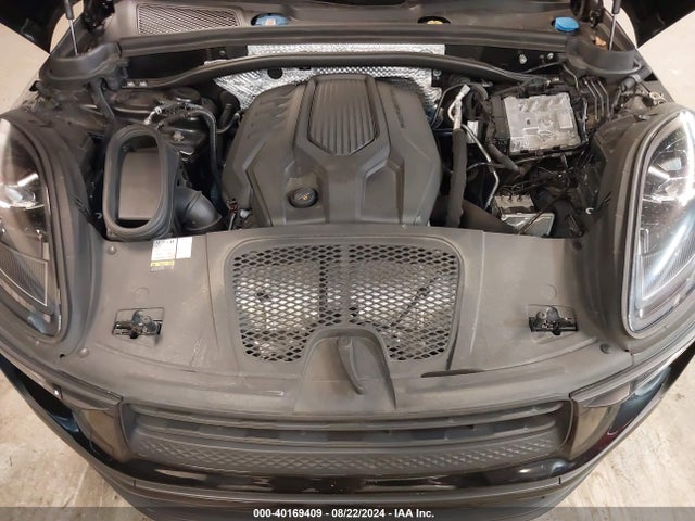 2022 PORSCHE MACAN WP1AA2A53NLB00802 Photo 9