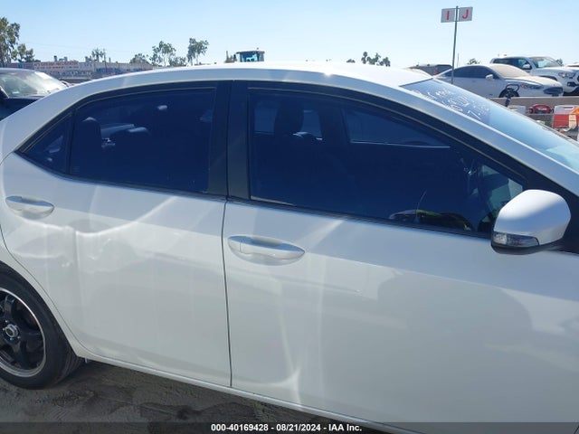 Toyota COROLLA SE 2017 5YFBURHEXHP692173 Image 13