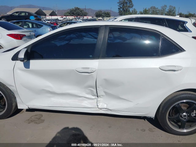 Toyota COROLLA SE 2017 5YFBURHEXHP692173 Image 14