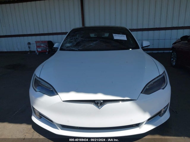 Tesla Model S 90d/p100d/p85d/p90d 2016 5YJSA1E44GF142564 Image 11