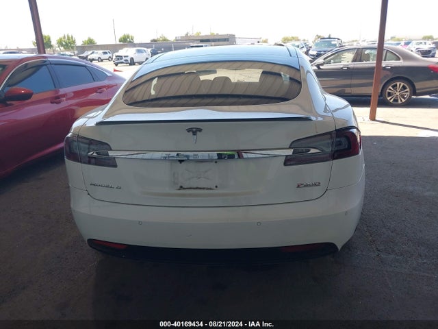 Tesla Model S 90d/p100d/p85d/p90d 2016 5YJSA1E44GF142564 Image 15