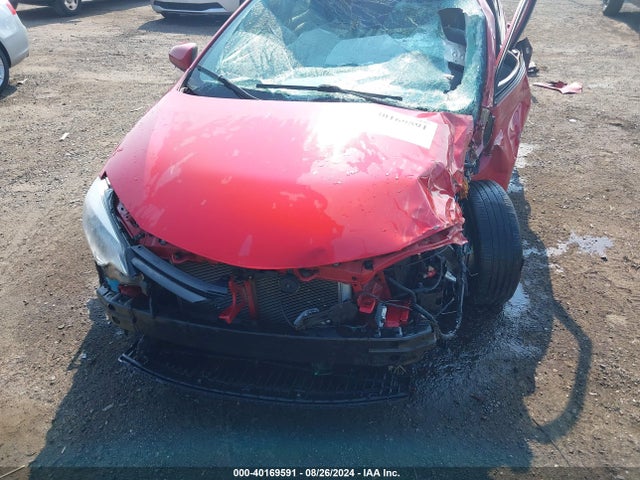 Toyota Corolla Le Plus 2014 2T1BURHE8EC073969 Image 18