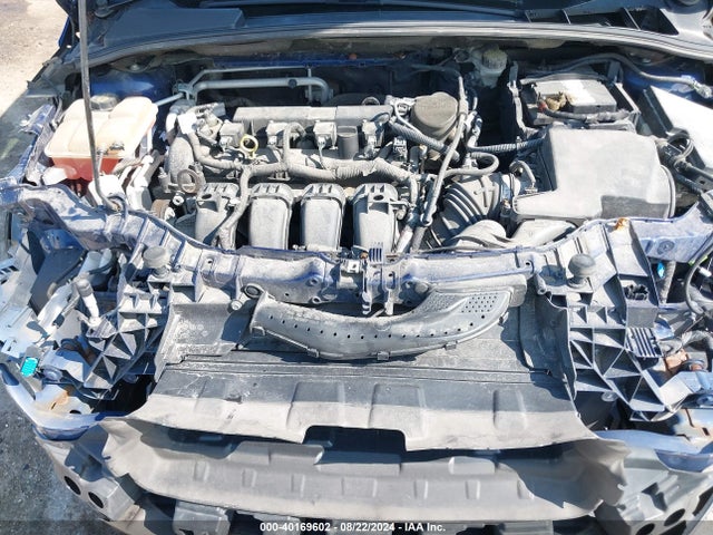Ford Focus Titanium 2016 1FADP3N20GL318515 Image 10
