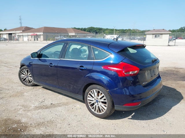 Ford Focus Titanium 2016 1FADP3N20GL318515 Image 3