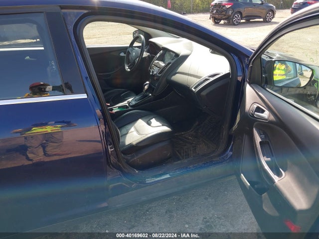 Ford Focus Titanium 2016 1FADP3N20GL318515 Image 5