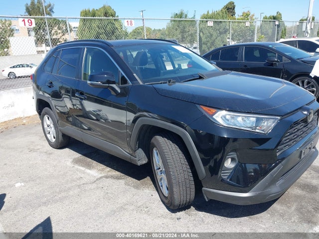 Toyota Rav4 Xle 2019 JTMW1RFV4KD036834 Image 13