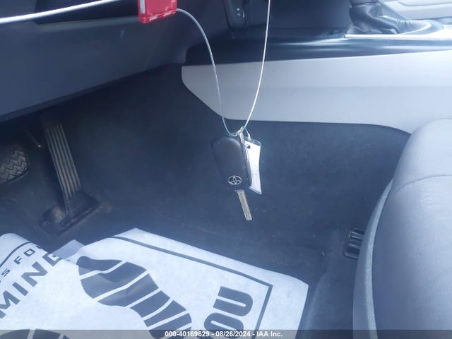 Toyota CAMRY LE 2018 4T1B11HK4JU588704 Image 11