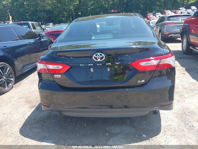 Toyota CAMRY LE 2018 4T1B11HK4JU588704 Image 16