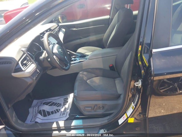 Toyota CAMRY LE 2018 4T1B11HK4JU588704 Image 5