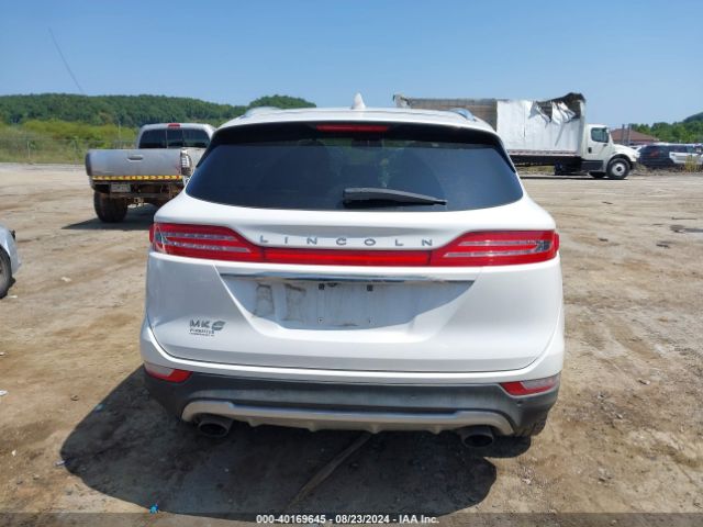 5LMCJ3D97KUL51643 Lincoln Mkc Reserve