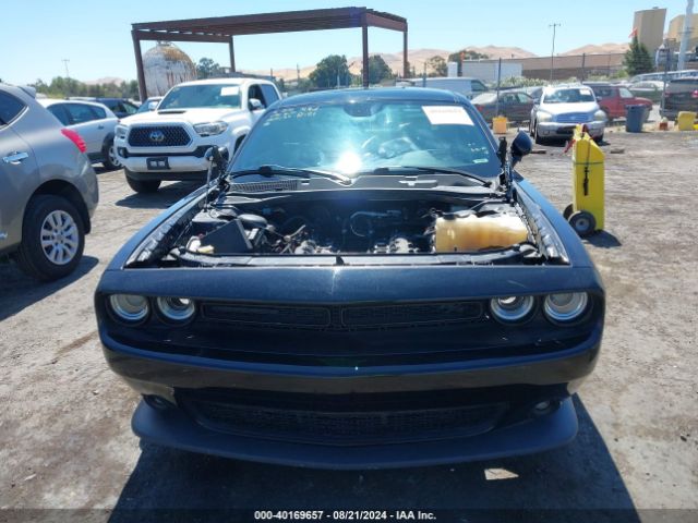 2C3CDZFJ1FH842828 Dodge Challenger R/t Scat Pack