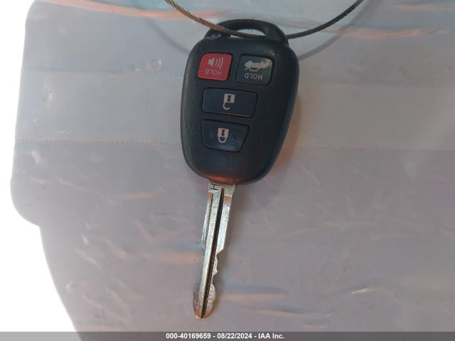 Toyota Corolla S Plus 2014 5YFBURHE5EP153259 Image 11