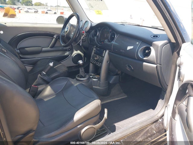 2003 MINI COOPER S WMWRE33493TD60136 Photo 4