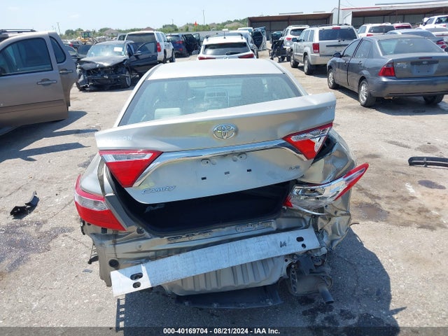 Toyota CAMRY LE 2015 4T4BF1FK7FR509981 Image 16