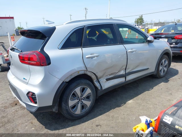 KIA NIRO LX 2020 KNDCB3LCXL5426624 Image 4