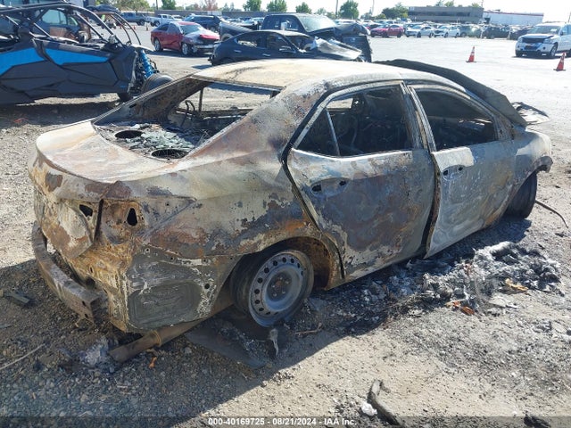 Toyota COROLLA LE 2019 5YFBURHE0KP877890 Image 4