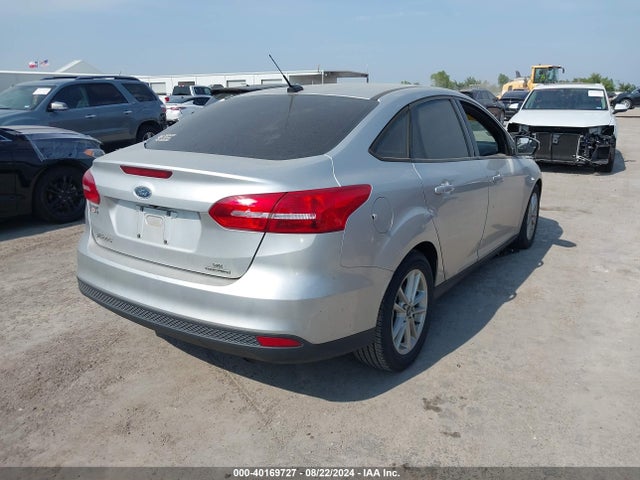 Ford FOCUS SE 2015 1FADP3F2XFL269028 Image 4