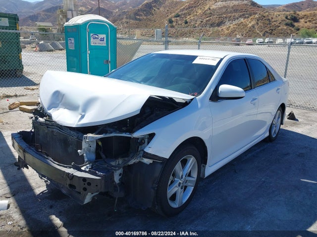 Toyota CAMRY SE 2014 4T1BF1FKXEU855886 Image 2