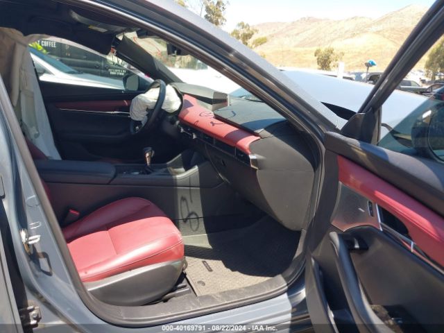 JM1BPBML7N1505281 Mazda Mazda3 Premium