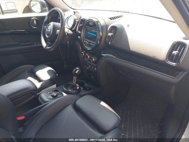 2019 MINI COUNTRYMAN WMZYT5C55K3G93120 Photo 4