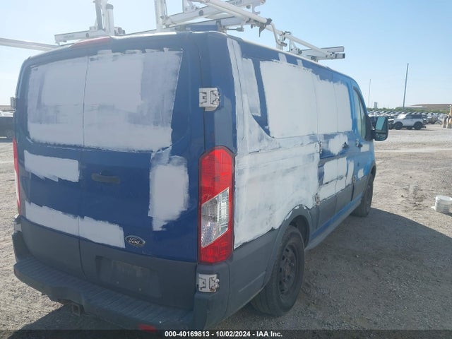 Ford Transit-150 2015 1FTNE1ZM7FKA73754 Image 4