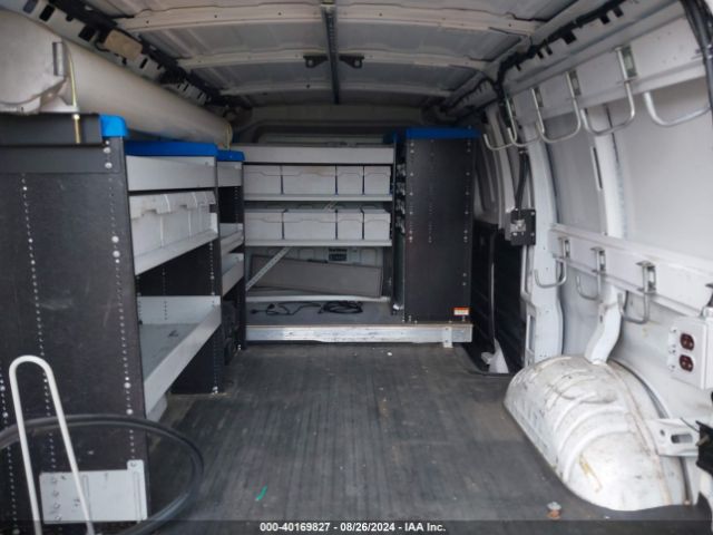 1GCWGFCF3F1156416 Chevrolet Express 2500 Work Van