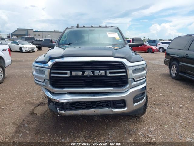 3C6UR5HLXKG691269 RAM 2500 Tradesman  4x4 8' Box