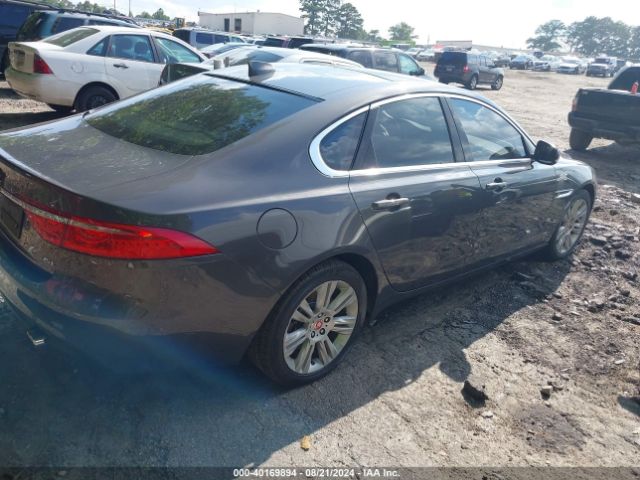 SAJBD4BV6GCY20607 Jaguar Xf 35t Premium