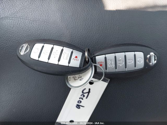 JN8AT3CA5MW020463 Nissan Rogue Sl Fwd