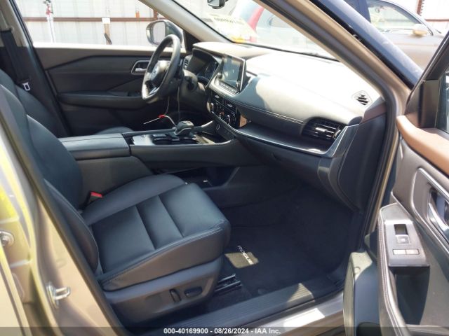 JN8AT3CA5MW020463 Nissan Rogue Sl Fwd