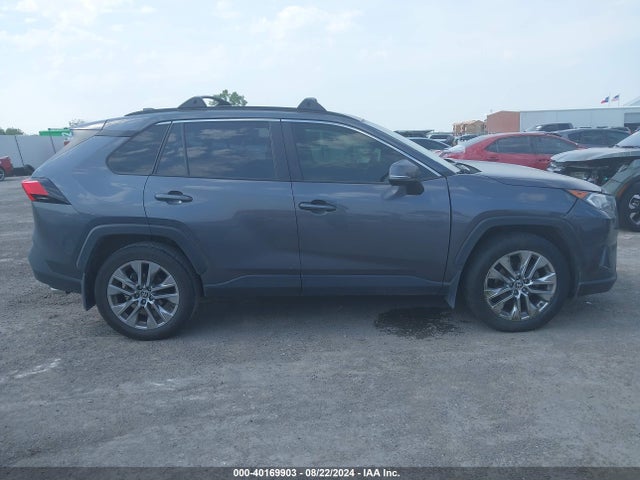 Toyota Rav4 Xle Premium 2020 JTMC1RFV2LD521736 Image 13