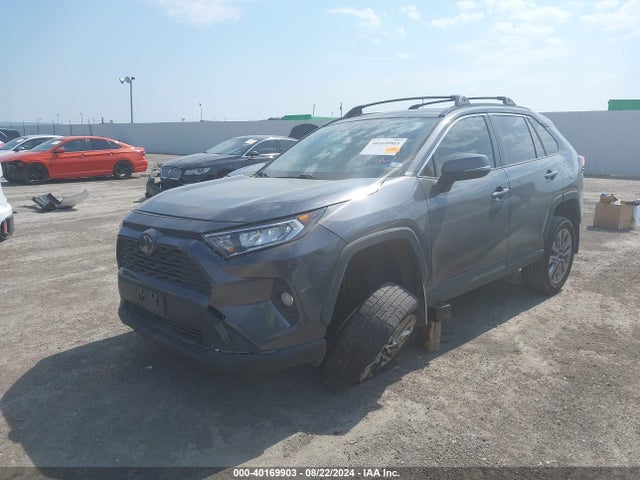 Toyota Rav4 Xle Premium 2020 JTMC1RFV2LD521736 Image 2