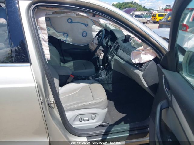 WA1JCCFS9HR011103 Audi Q3 2.0t Premium