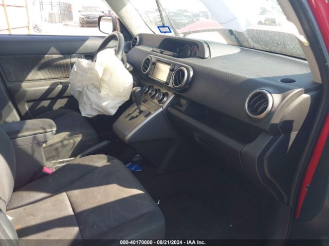 JTLZE4FEXFJ082555 Scion XB