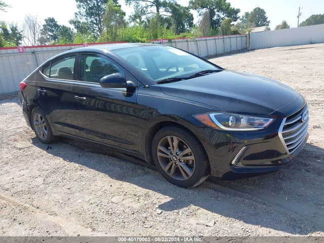 2018 5NPD84LF9JH229279 main image