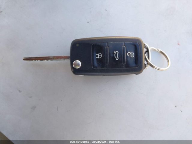 3VW2K7AJ4EM442512 Volkswagen Jetta 2.0l S