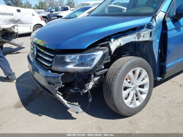3VV1B7AX8KM192885 Volkswagen Tiguan 2.0t S