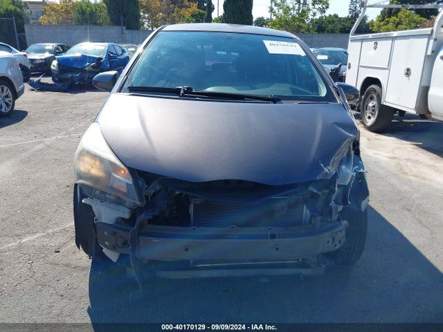 Toyota YARIS L 2015 VNKKTUD33FA040384 Image 12