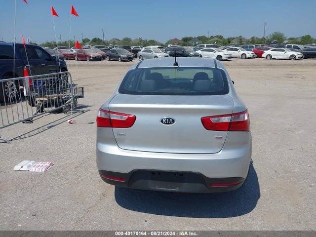 KIA RIO LX 2015 KNADM4A31F6460017 Image 16